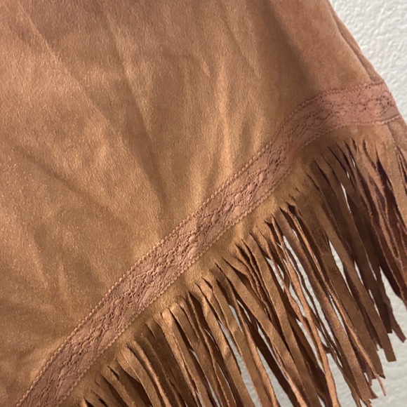 Brown Fringe Poncho - Picture 2 of 3
